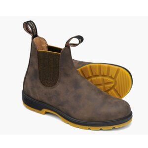 Classic Chealsea Boots Blundstone Rustic Brown Mustard Black